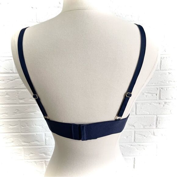 Lively Crochet Lace Bralette Size Medium - Picture 5 of 6